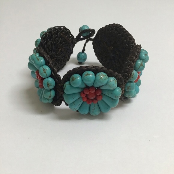 Artisan Handmade Bracelet Howlite Flowers Turquoise Look Macrame Boho Beads NEW - Picture 11 of 13